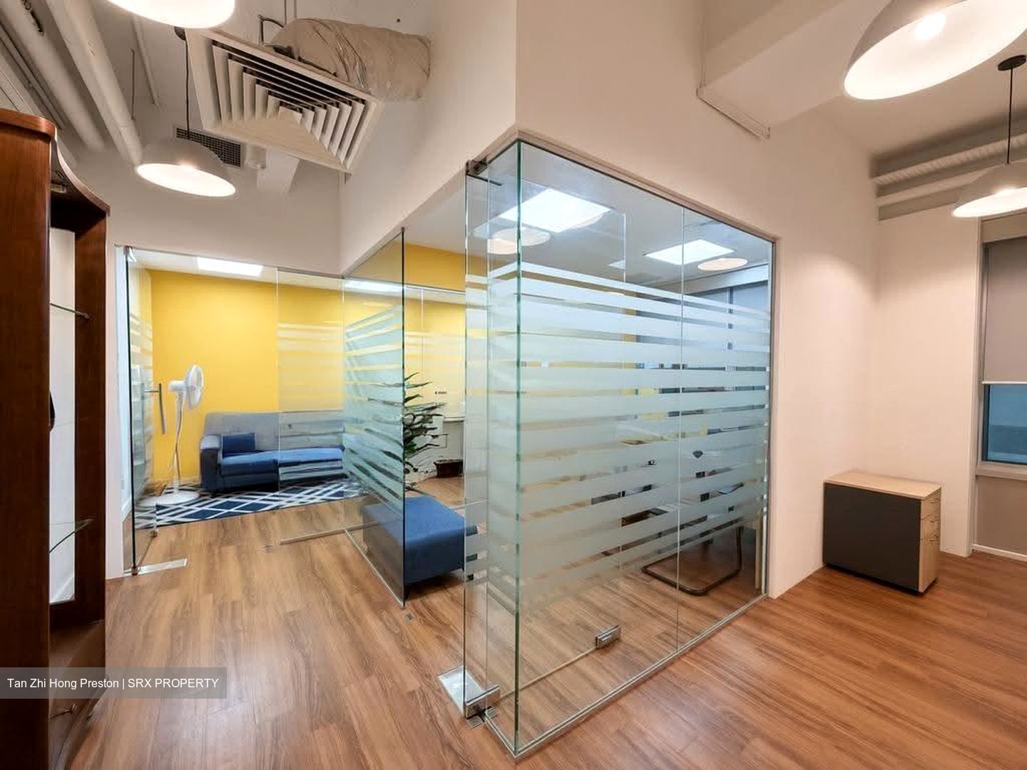 The Octagon (D1), Office #627360691